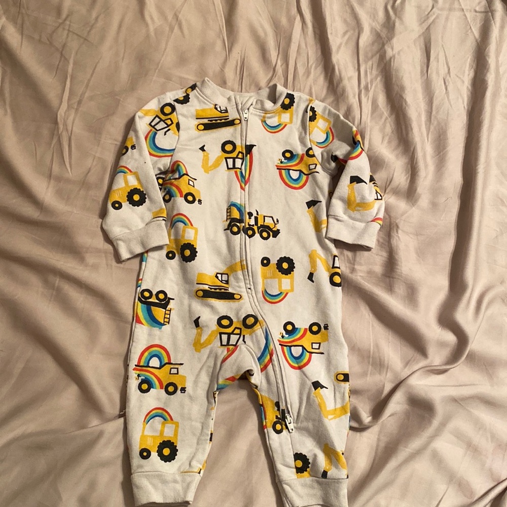 Rainbow tractor one piece